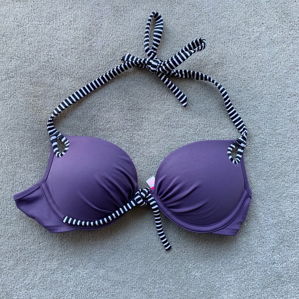 Victoria’s Secret Bikini Top! Size 34A!